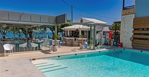 Alkionides er et fantastisk lejlighedshotel på Kreta. Hotellet er populært blandt danskere....